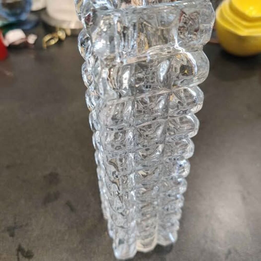 Vintage crystal square vase